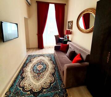 Полулюкс с балконом в Отеле La Casa Baku